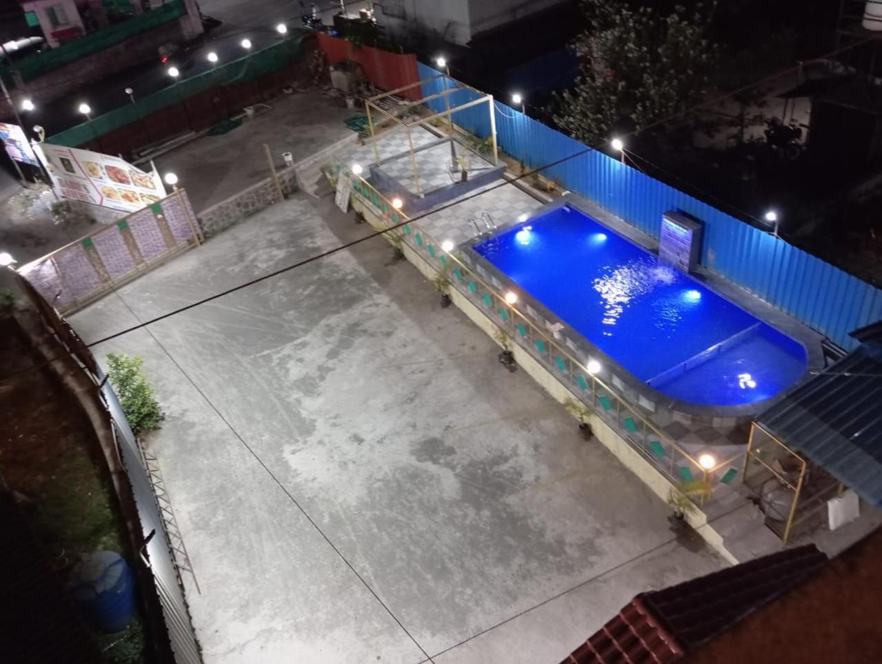 لونافالا Blue Bell Homestay المظهر الخارجي الصورة