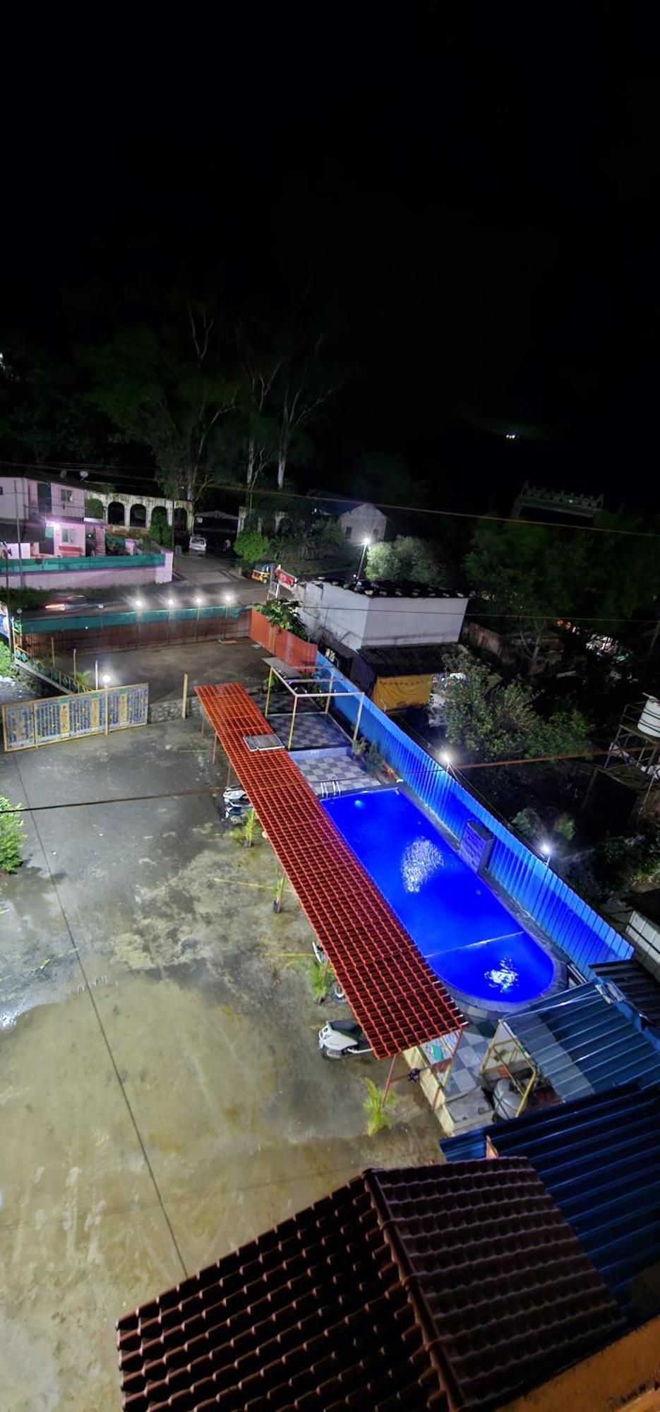 لونافالا Blue Bell Homestay المظهر الخارجي الصورة